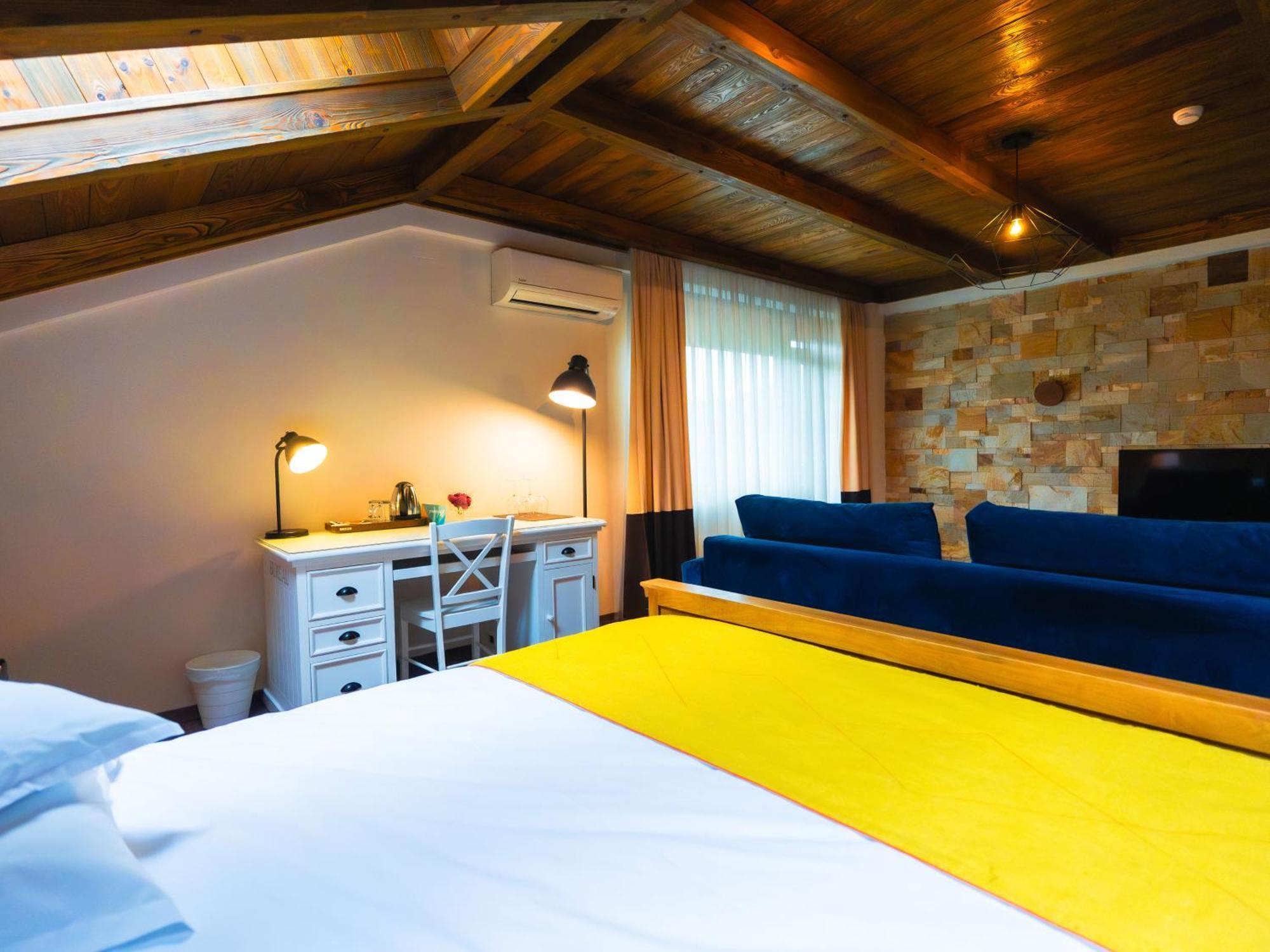 KABAN Boutique Hotel Vatra Dornei Extérieur photo