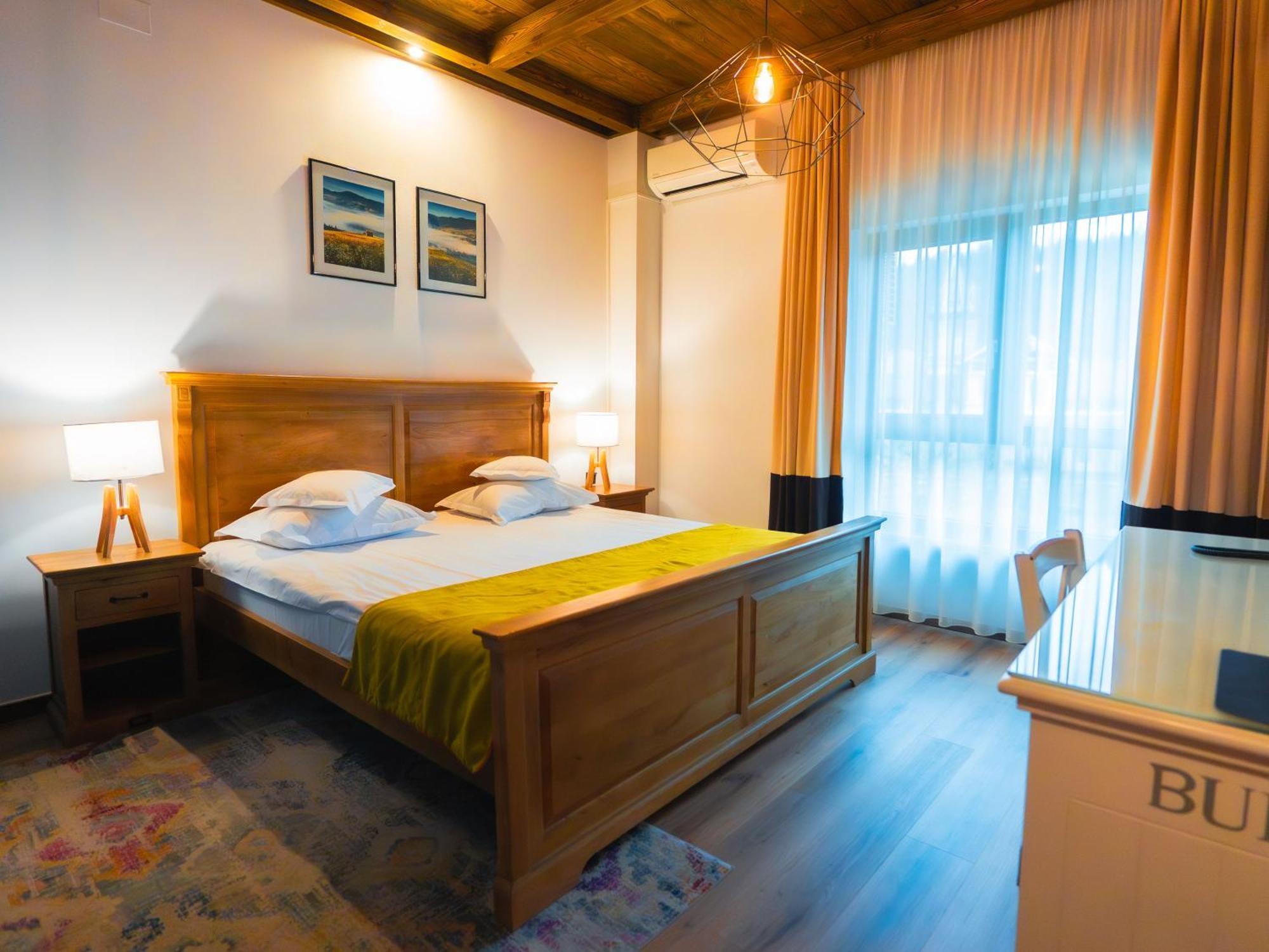 KABAN Boutique Hotel Vatra Dornei Extérieur photo